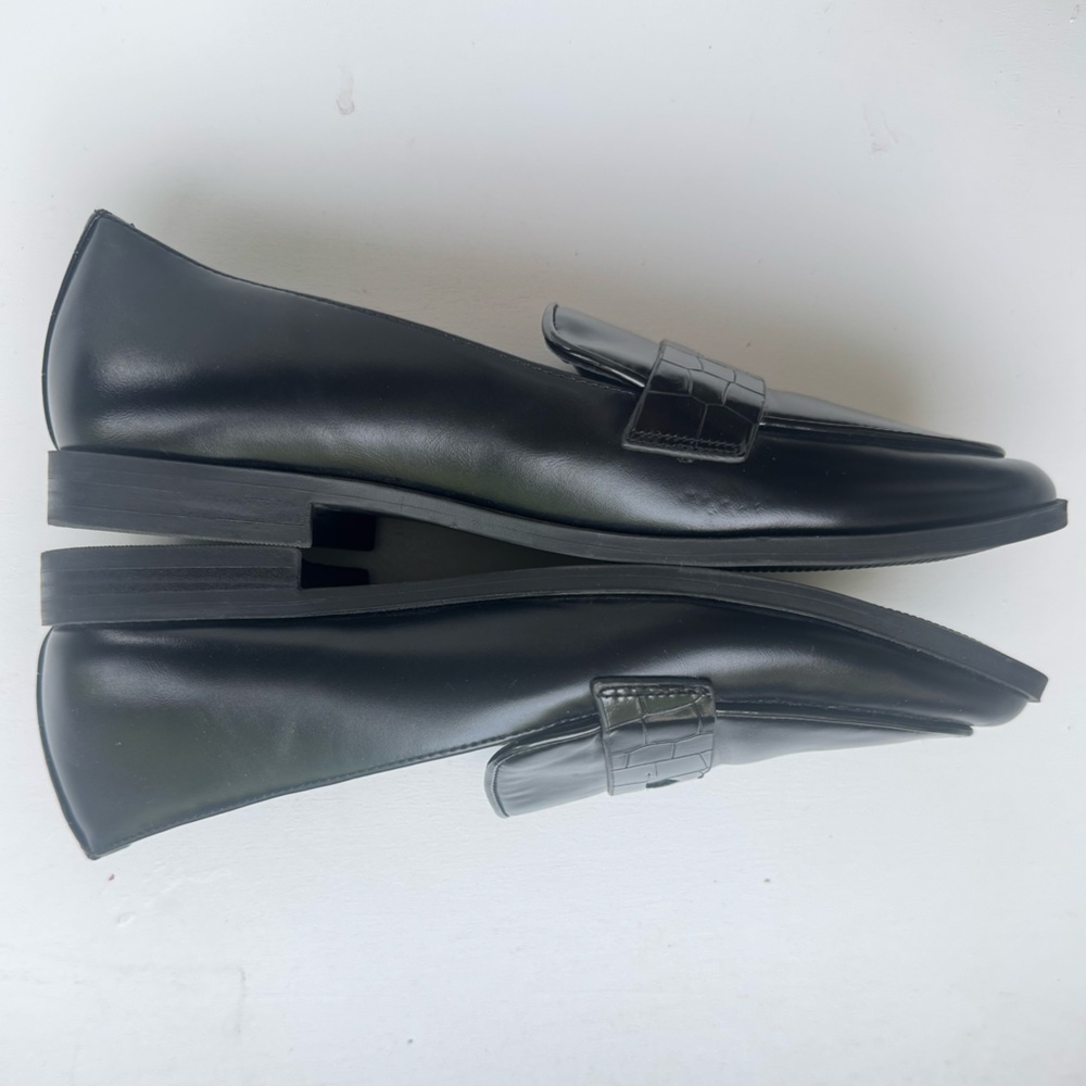 NWOB Ann Taylor Black Slip On Penny Loafers Shoes with Faux Snake Skin 7 - Picture 7 of 9
